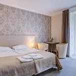 Irena Gasthuis 3*