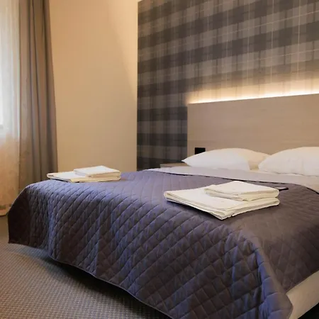 Guest house Irena 3*