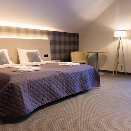 Irena Affittacamere 3*